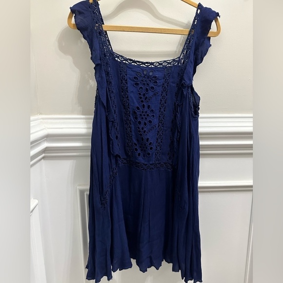 Free People Priscilla Navy Crochet Mini Dress sz S - Picture 4 of 10